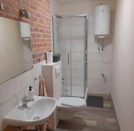 - Kraina 100 Jezior Apartment *